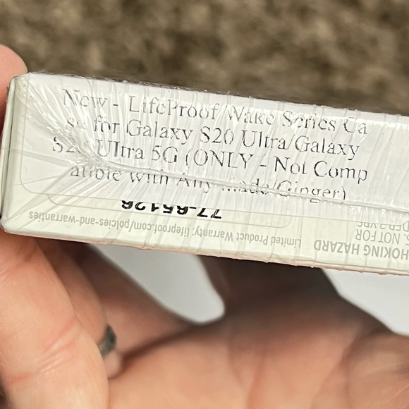 Lifeproof - Picture 2 of 3